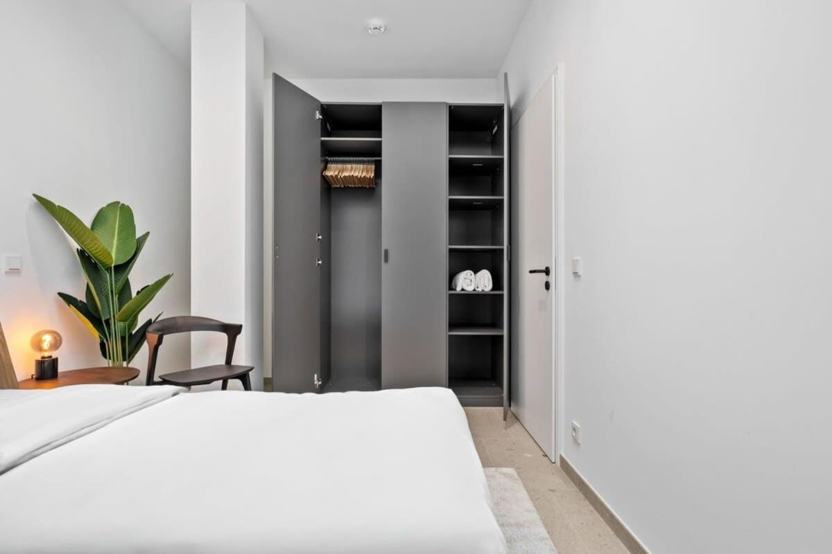 Apartamento Luxurious 2Br Apt With Balcony In Luxemburgo Exterior foto