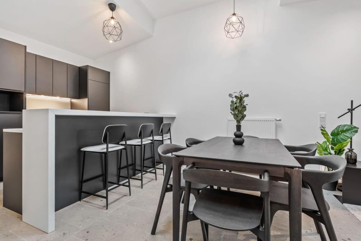 Apartamento Luxurious 2Br Apt With Balcony In Luxemburgo Exterior foto