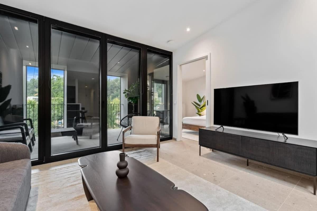 Apartamento Luxurious 2Br Apt With Balcony In Luxemburgo Exterior foto