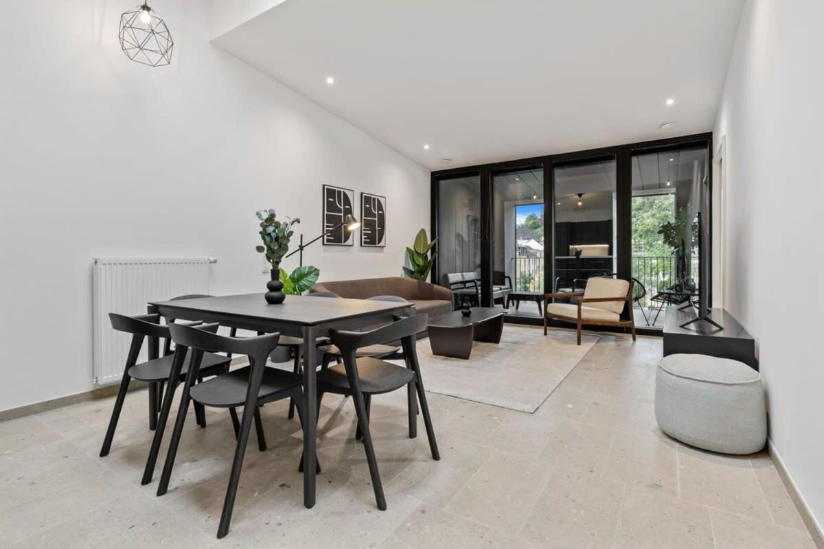 Apartamento Luxurious 2Br Apt With Balcony In Luxemburgo Exterior foto